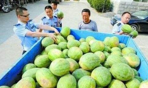 重工商吃瓜群,揭秘校园热点背后的故事